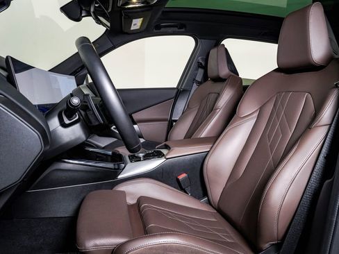 Used 2025 BMW X3 xDrive30i image 18