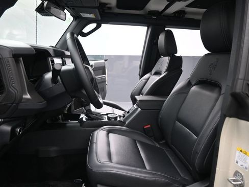 New 2026 Ford Bronco Big Bend AWD/4WD image 9