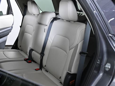 Certified 2024 Nissan Pathfinder SL image 25