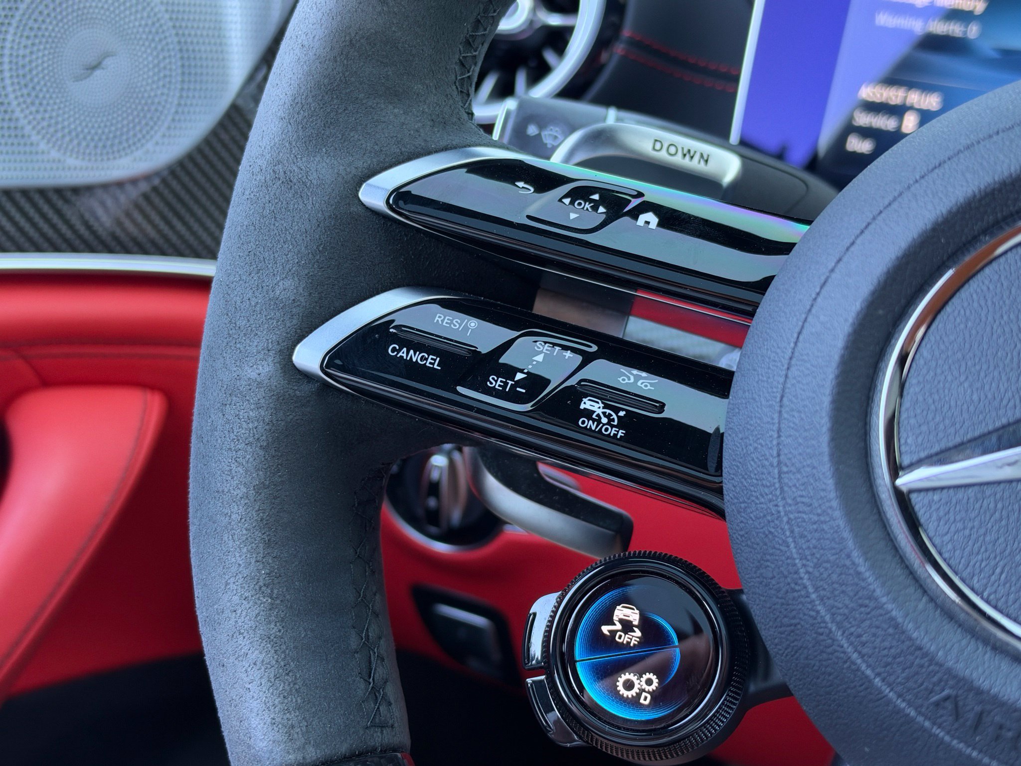 Used 2025 Mercedes-Benz AMG GT 63 image 30