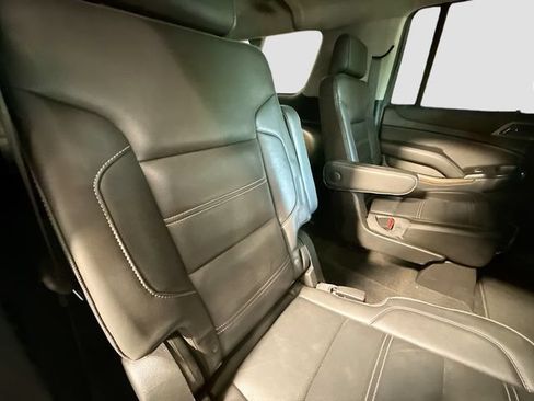 Used 2018 GMC Yukon XL Denali w/ Denali Ultimate Package AWD/4WD image 29