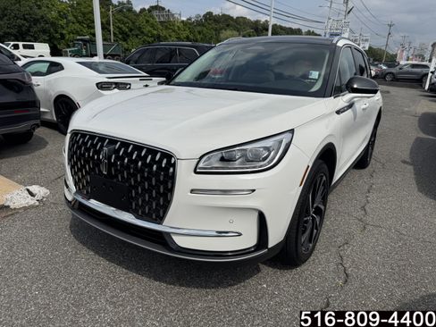 Used 2023 Lincoln Corsair Reserve w/ Equipment Group 201A AWD/4WD image 8