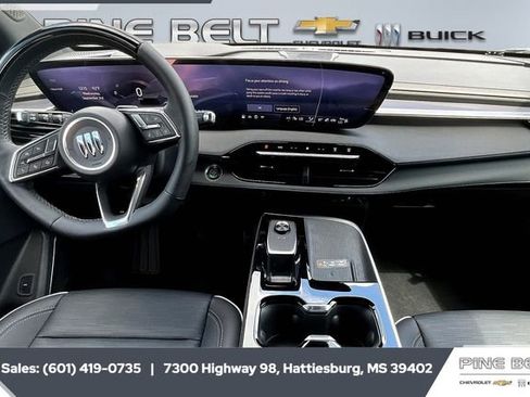 New 2025 Buick Enclave Sport Touring w/ Super Cruise Package image 5