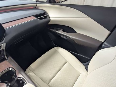Used 2023 Lexus RX 350 Premium Plus w/ Cold Area Package FWD image 8