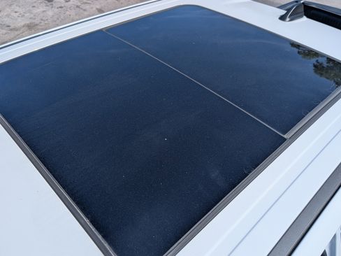 Used 2025 RAM 1500 Laramie w/ Night Edition image 14