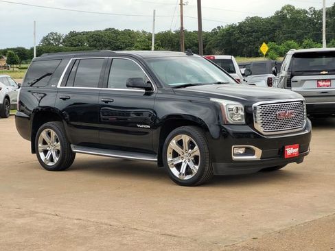 Used 2016 GMC Yukon SLT w/ Open Road Package AWD/4WD image 2