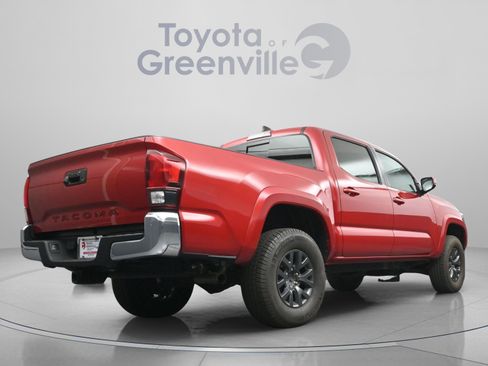 Certified 2023 Toyota Tacoma SR5 AWD/4WD image 15