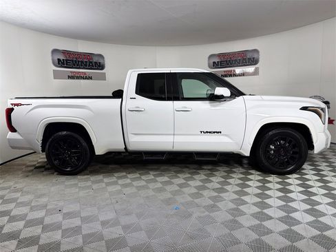Used 2022 Toyota Tundra SR5 image 2