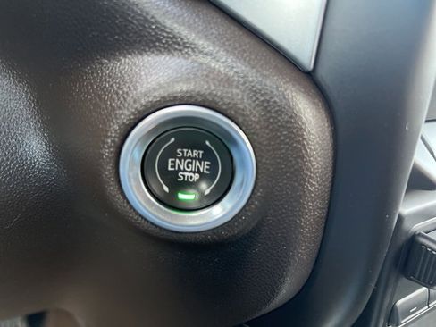 Used 2022 Chevrolet Silverado 2500 LTZ w/ LTZ Convenience Package image 20