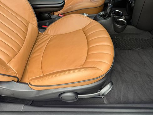 Used 2014 MINI Cooper Clubman S FWD image 13