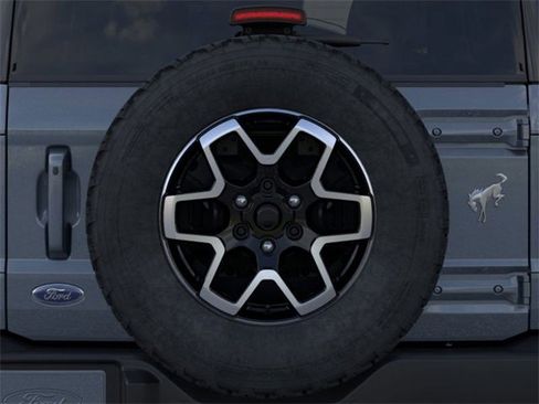 New 2025 Ford Bronco Outer Banks image 24