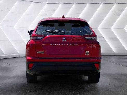 Used 2023 Mitsubishi Eclipse Cross LE AWD/4WD image 5