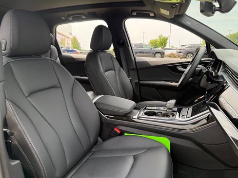 Certified 2025 Audi Q7 3.0T Premium Plus AWD/4WD image 13