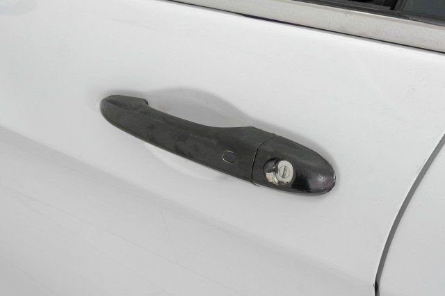 Used 2021 Jeep Cherokee Latitude Plus AWD/4WD image 47