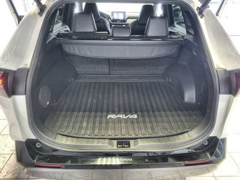 Used 2021 Toyota RAV4 XSE w/ XSE Grade Weather Package AWD/4WD image 24