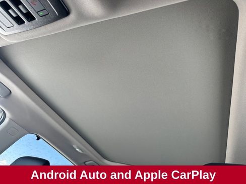 Used 2025 Nissan Rogue SV w/ SV Premium Package image 18