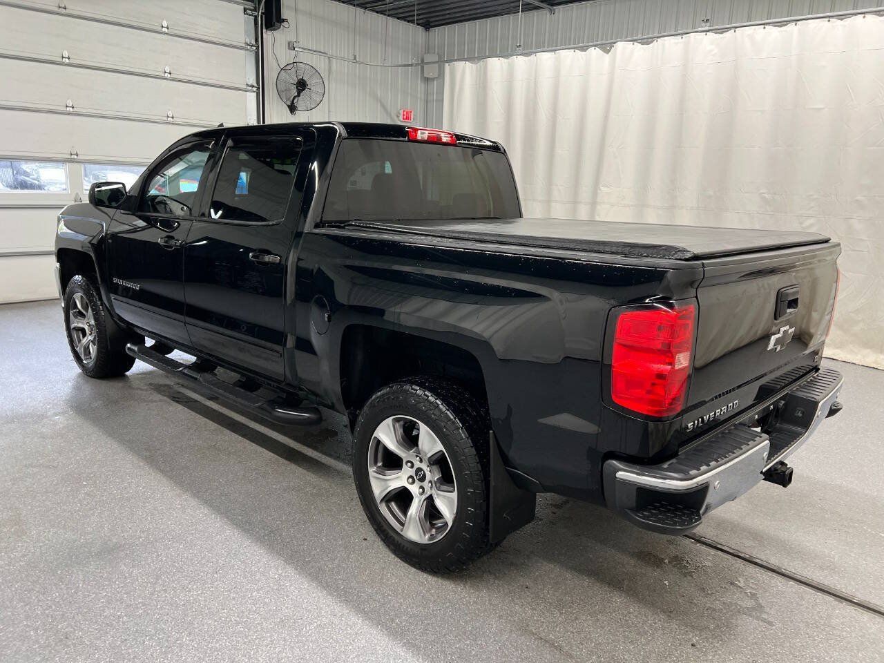 Used 2017 Chevrolet Silverado 1500 LT w/ All Star Edition AWD/4WD image 6