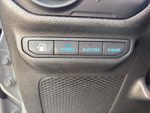 Used 2022 Jeep Wrangler Unlimited Rubicon 4xe w/ Steel Bumper Group image 13