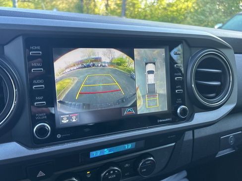 Used 2023 Toyota Tacoma TRD Sport w/ Advanced Technology Package AWD/4WD image 17