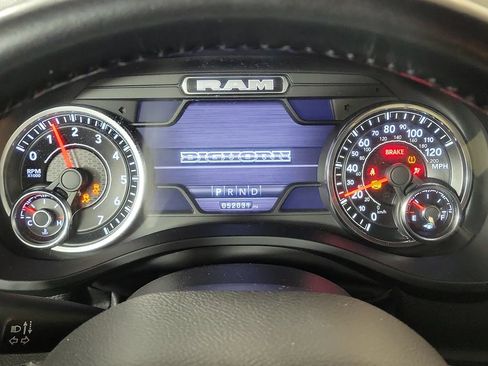 Used 2022 RAM 1500 Big Horn RWD image 17