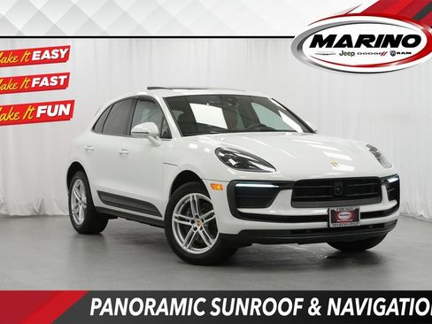 Used 2023 Porsche Macan image 1
