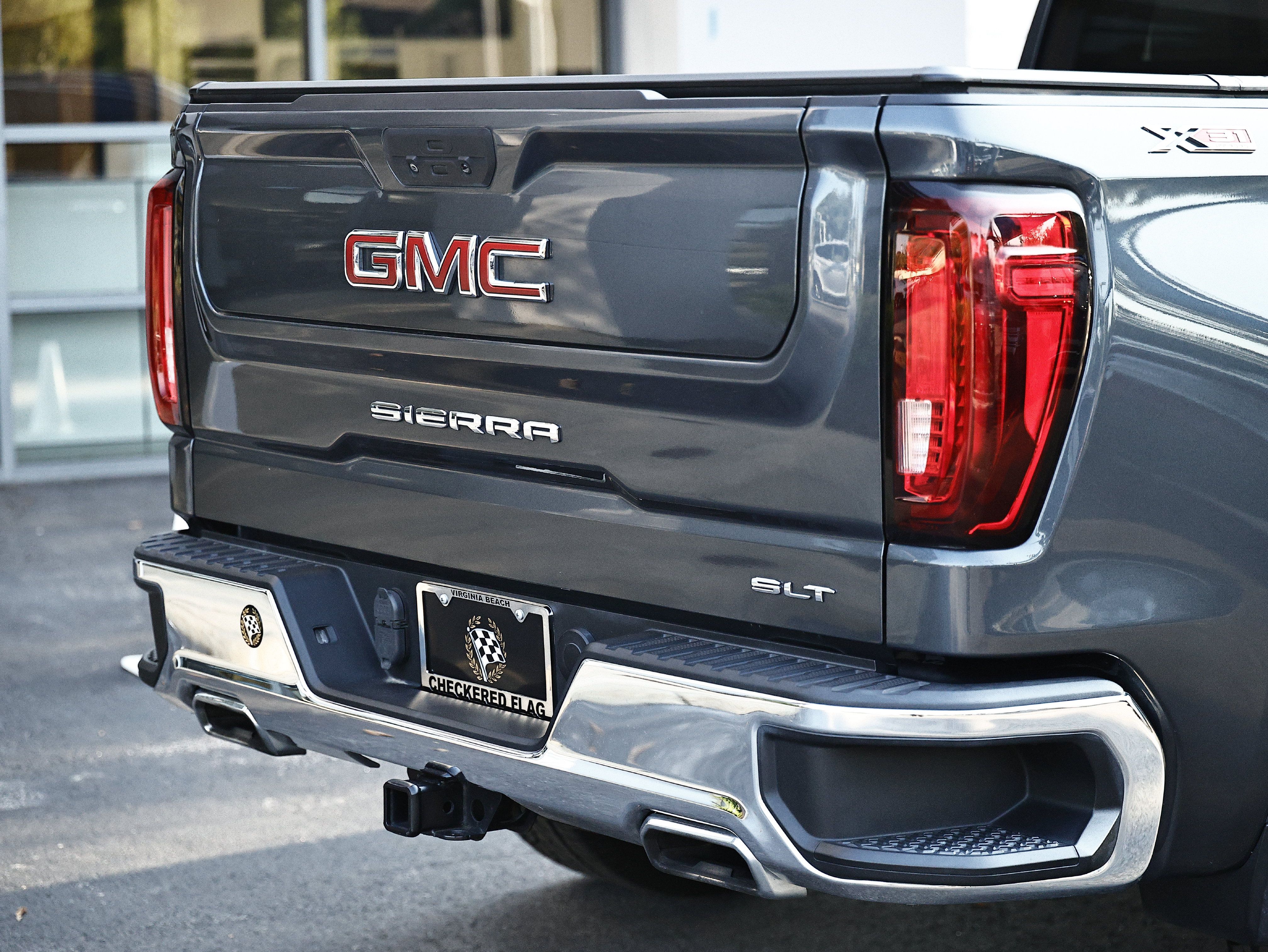 Used 2022 GMC Sierra 1500 SLT AWD/4WD image 10
