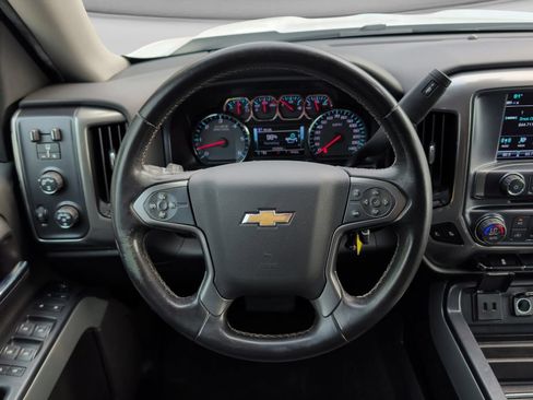 Used 2018 Chevrolet Silverado 1500 LT w/ All Star Edition AWD/4WD image 11