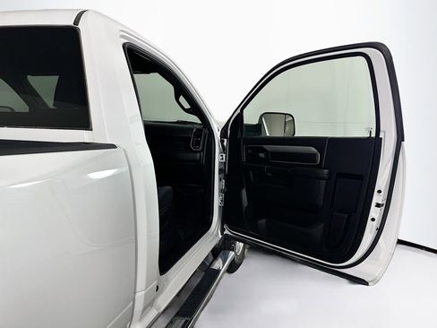 Used 2021 RAM 2500 Tradesman AWD/4WD image 26