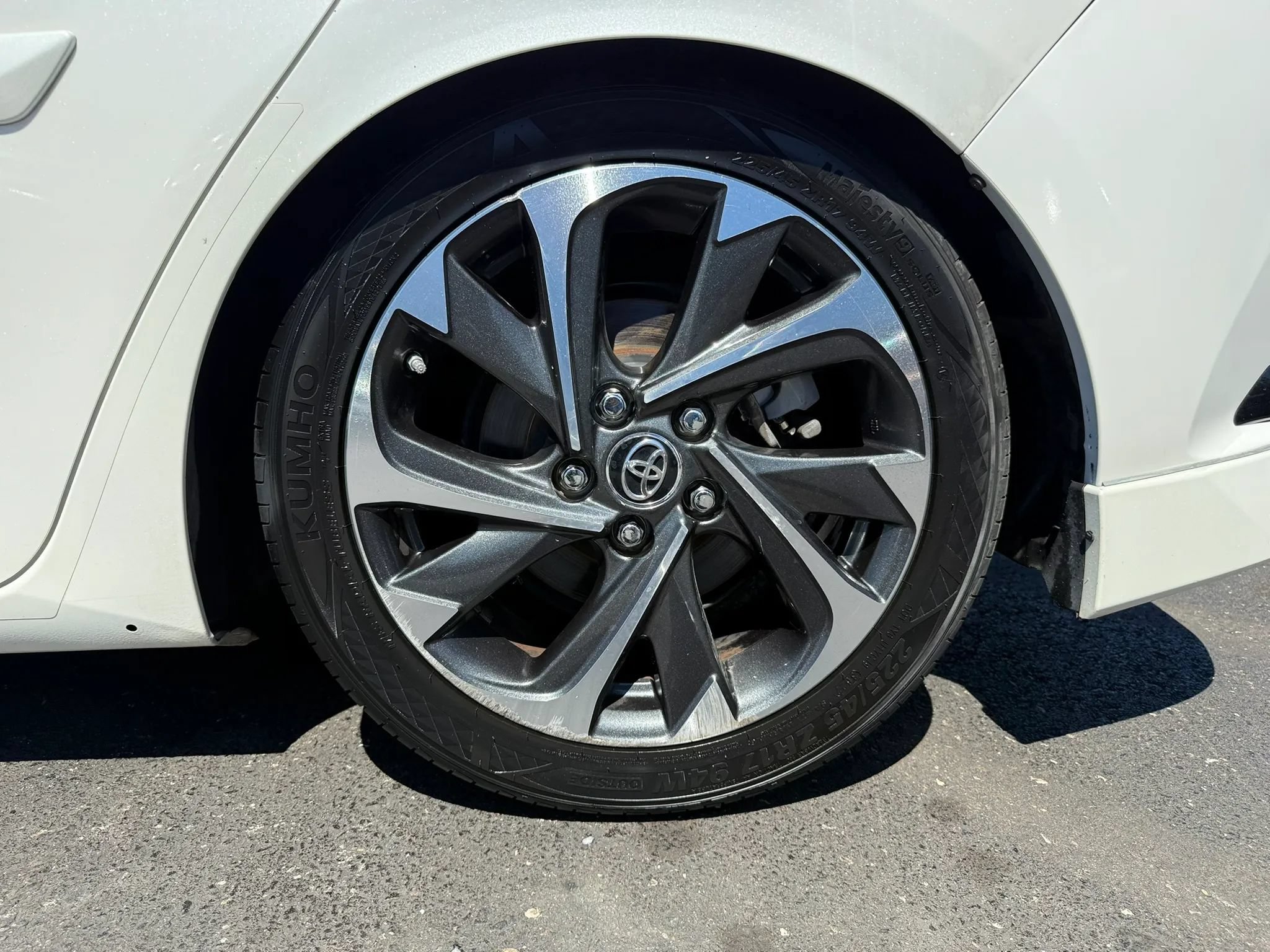 Used 2017 Toyota Corolla iM w/ Carpet Mat Package FWD image 29