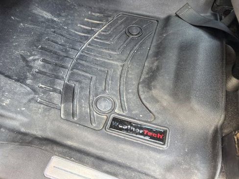 Used 2018 Chevrolet Silverado 1500 LT w/ All Star Edition image 14