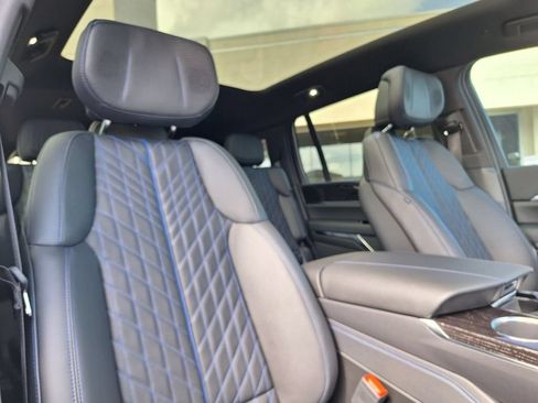 New 2026 Cadillac Escalade IQ Luxury 1 w/ LPO, Floor Liner Package AWD/4WD image 29