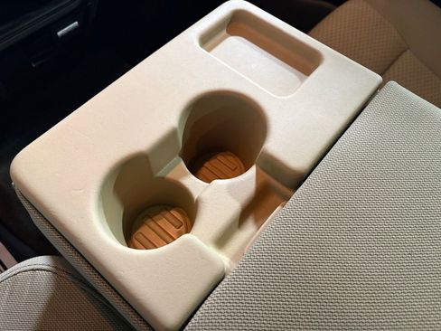 Used 2013 Ford F150 XLT w/ XLT Chrome Pkg image 14