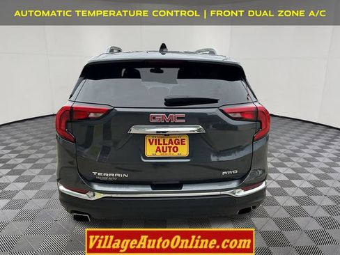 Used 2020 GMC Terrain SLT w/ Preferred Package AWD/4WD image 3
