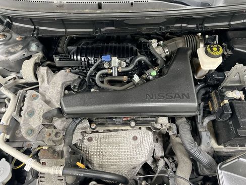Used 2015 Nissan Rogue SV AWD/4WD image 24