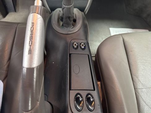 Used 2000 Porsche Boxster image 14