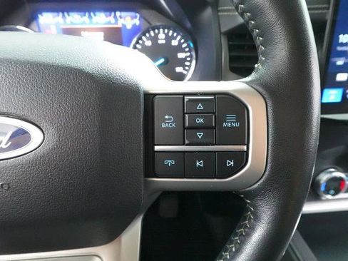 Certified 2024 Ford Expedition Max XLT image 12