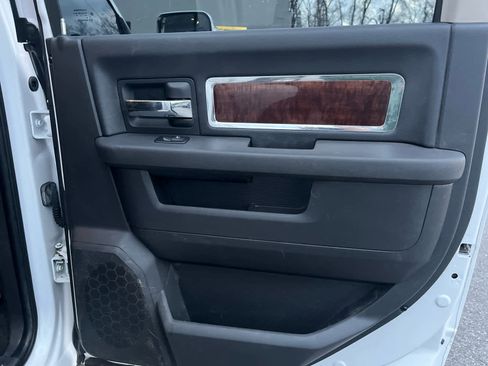 Used 2012 RAM 1500 Laramie image 25