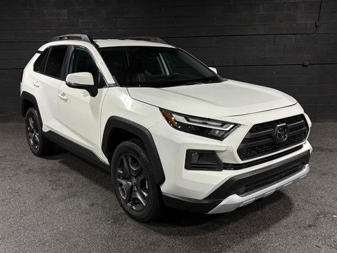 Used 2023 Toyota RAV4 Adventure image 8