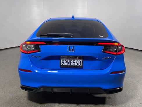 Used 2024 Honda Civic Sport image 4