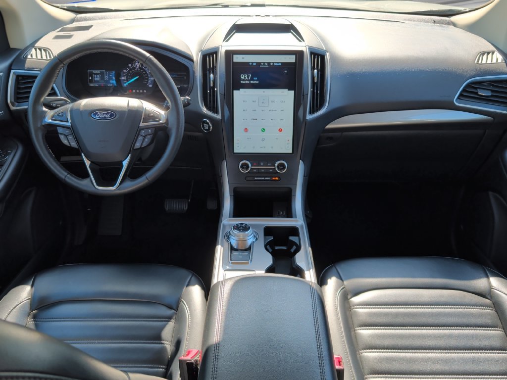 Used 2024 Ford Edge SEL AWD/4WD image 18