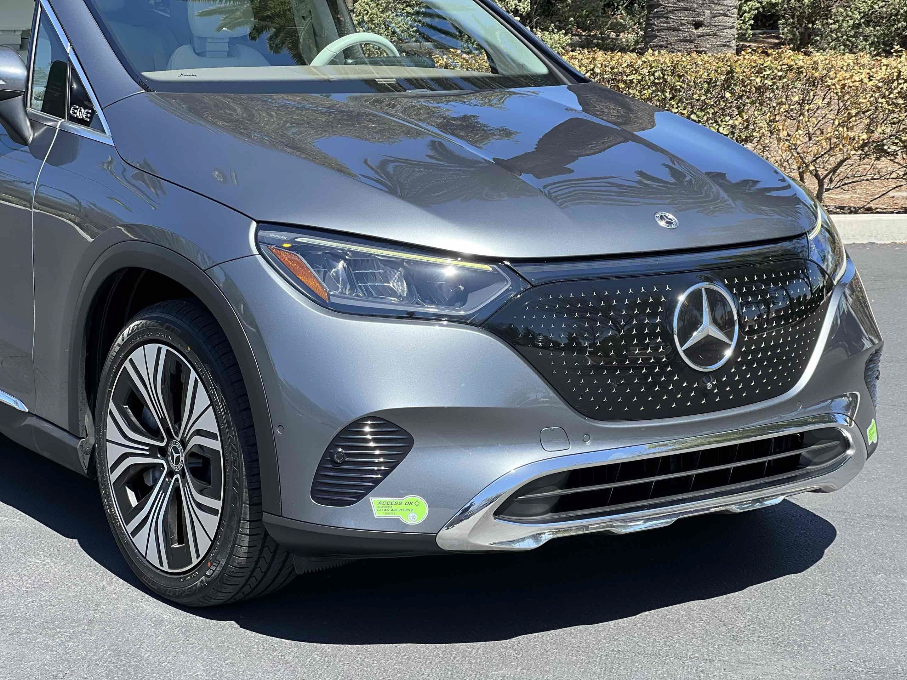 Used 2023 Mercedes-Benz EQE 350+ SUV w/ Exclusive Trim Package image 71
