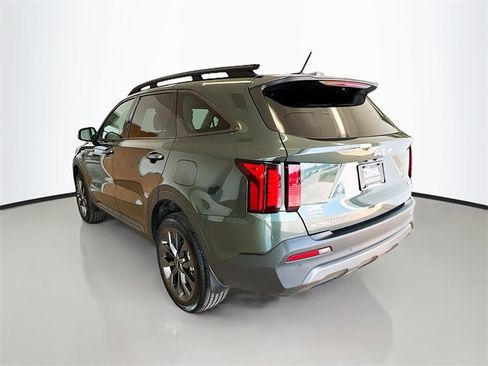 Used 2023 Kia Sorento LX image 38