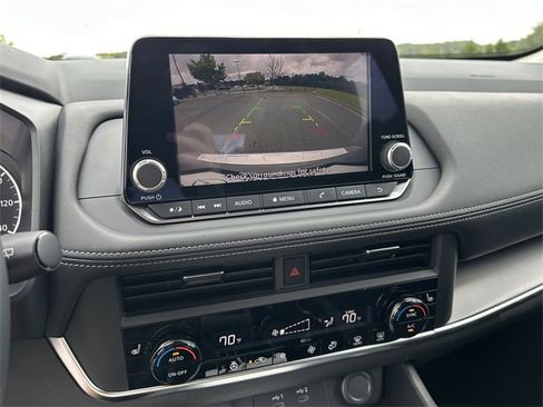 New 2026 Nissan Rogue SV image 24