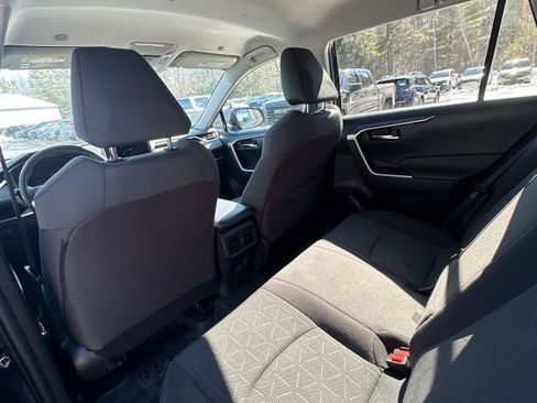 Used 2023 Toyota RAV4 AWD Hybrid image 16