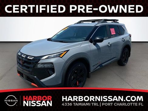 Certified 2025 Nissan Rogue SV AWD/4WD image 3