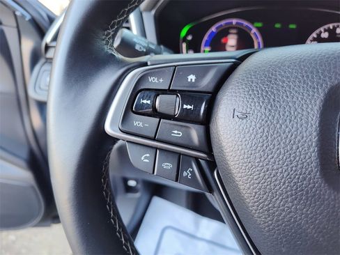 Used 2019 Honda Insight Touring image 24