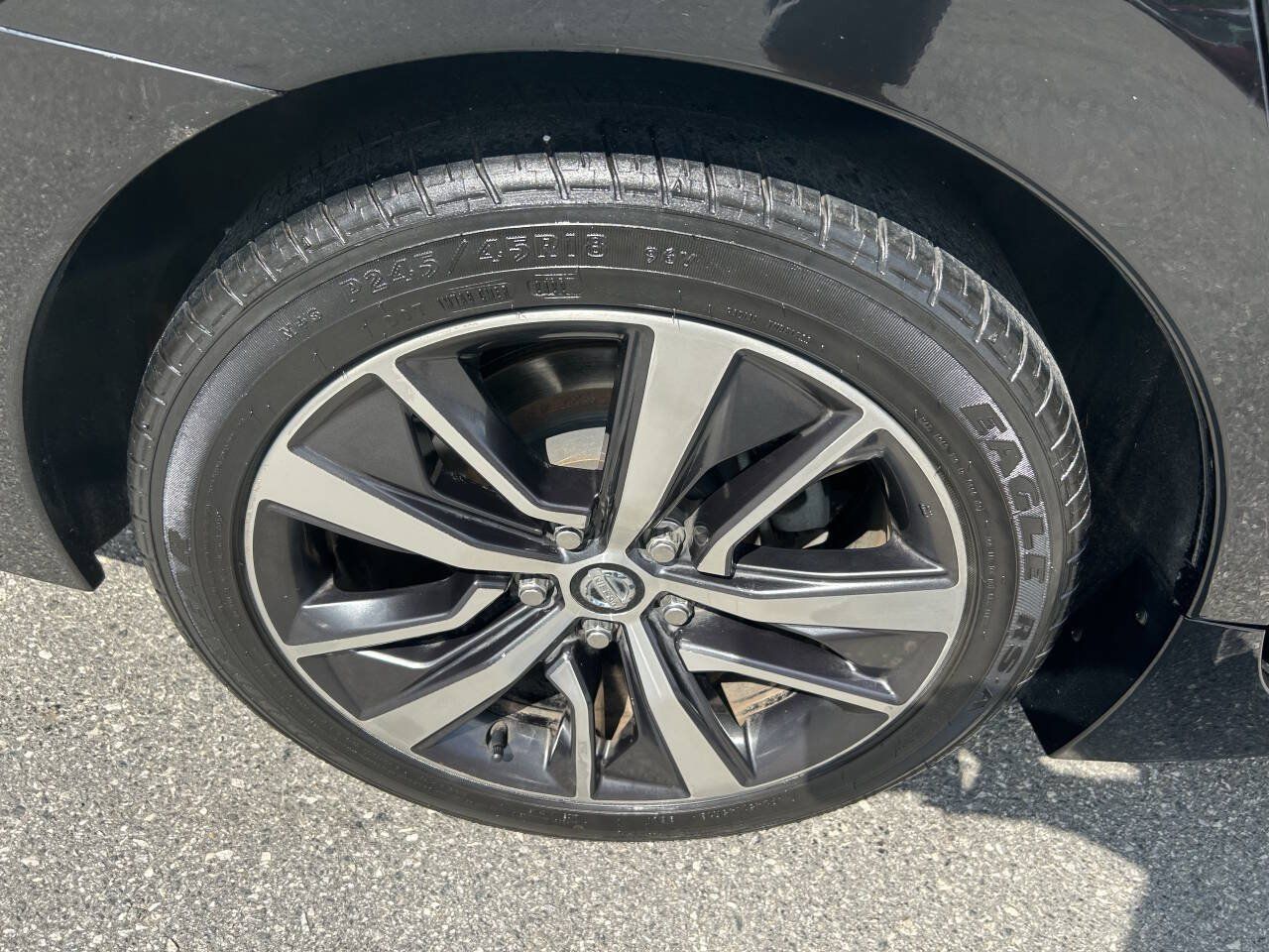 Used 2019 Nissan Maxima 3.5 SV w/ Floor Mat Group FWD image 9