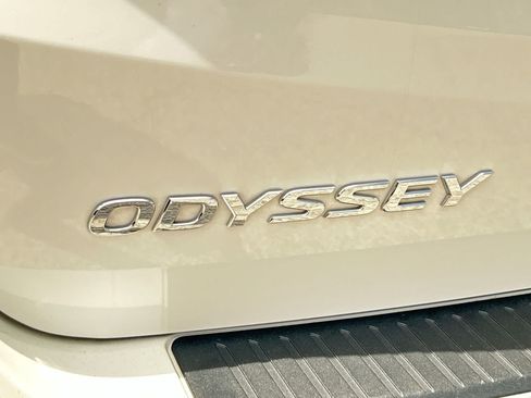 Used 2024 Honda Odyssey Sport image 8