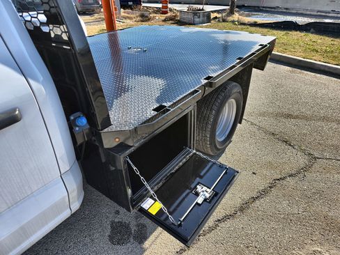 Used 2024 Ford F350 XL w/ XL Chrome Package image 22