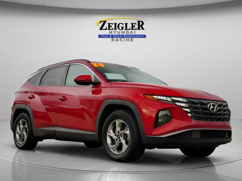 Certified 2023 Hyundai Tucson SEL FWD image 1